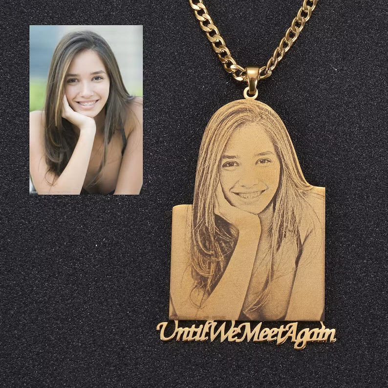Custom Photo Necklace – Personalized Engraved Pendant in Gold or Silver