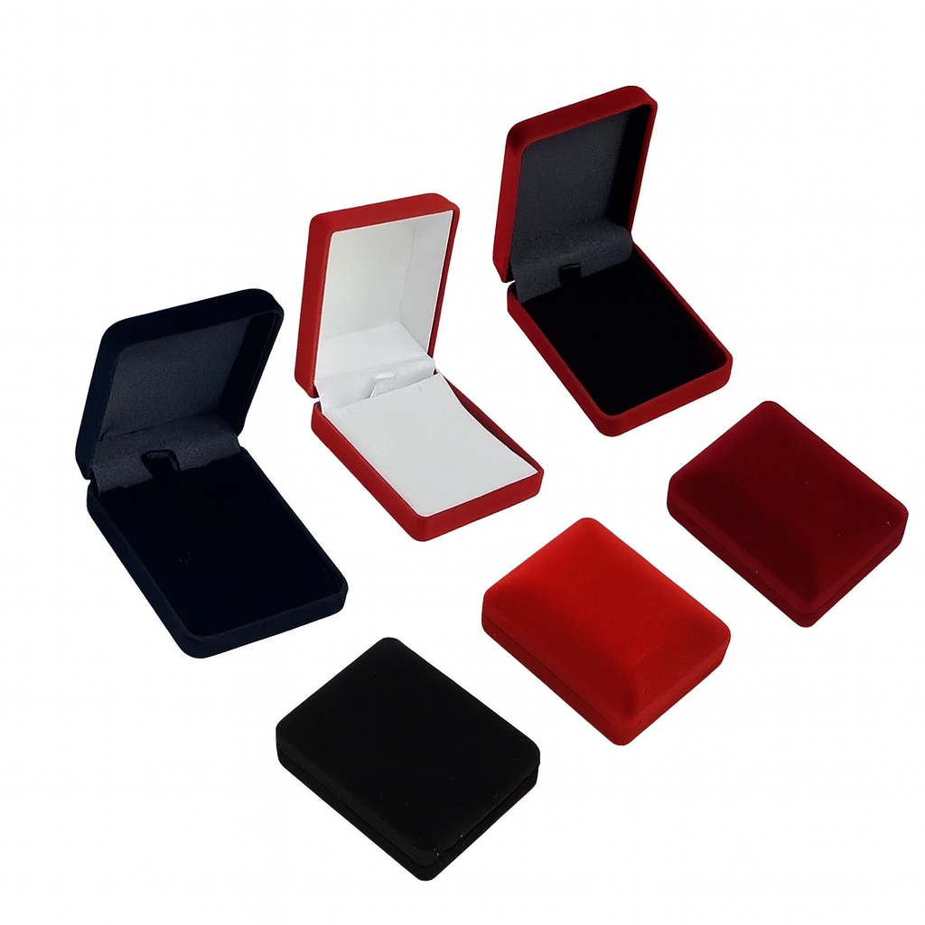 Velvet Necklace Gift Box – Elegant & Luxurious Case